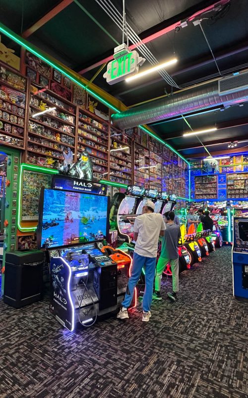 Next Level Pinball Museum - various arcade and pinball machines decorated with different video game memorabilia