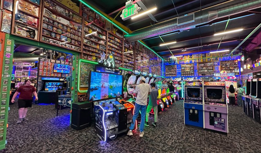 Next Level Pinball Museum - various arcade and pinball machines decorated with different video game memorabilia